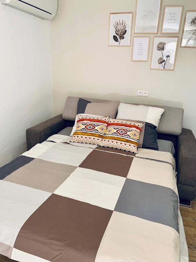 A L'Ombre De L'Olivier Apartment L'Isle-sur-la-Sorgue Luaran gambar